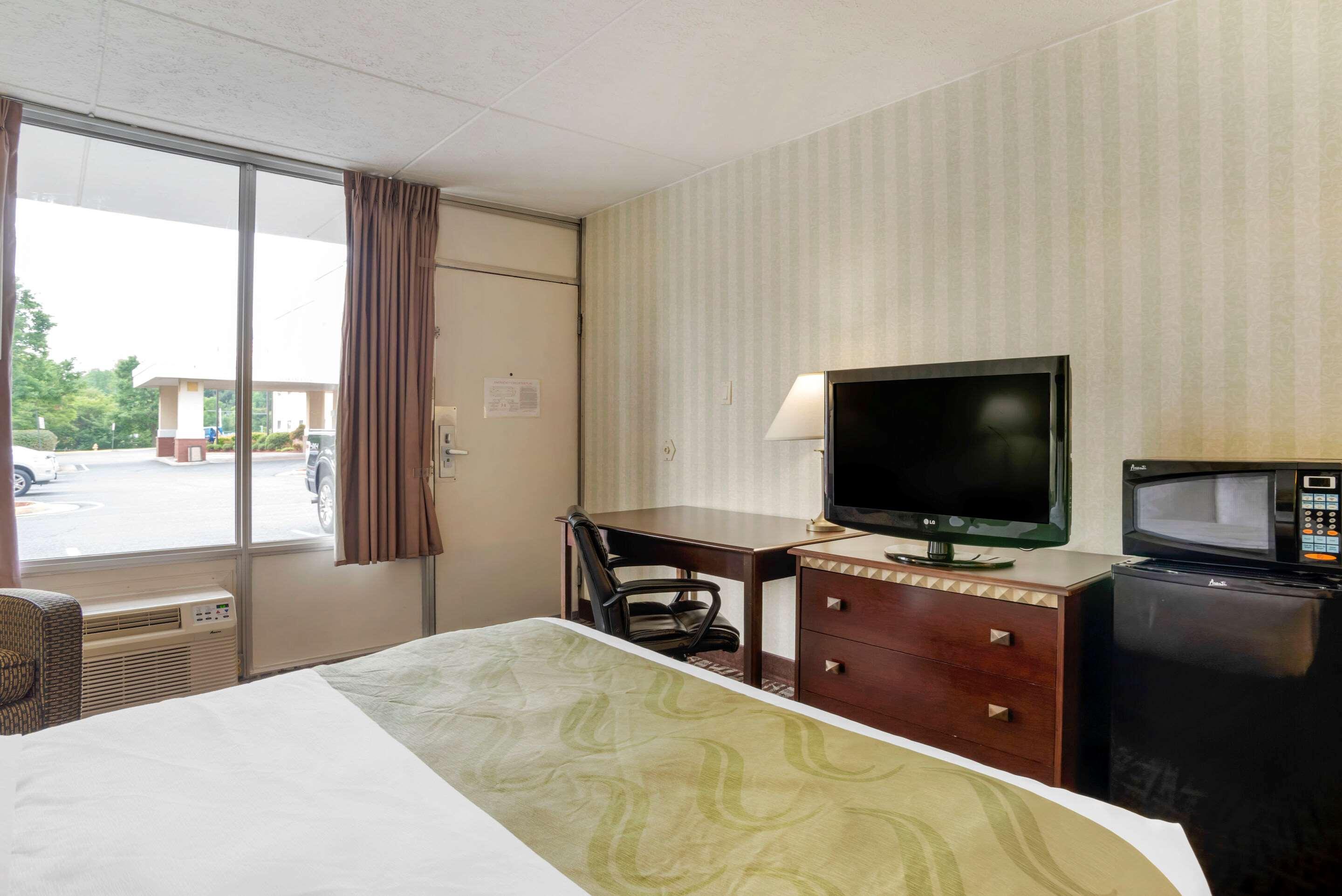 Quality Inn Fredericksburg Near Historic Downtown Eksteriør billede