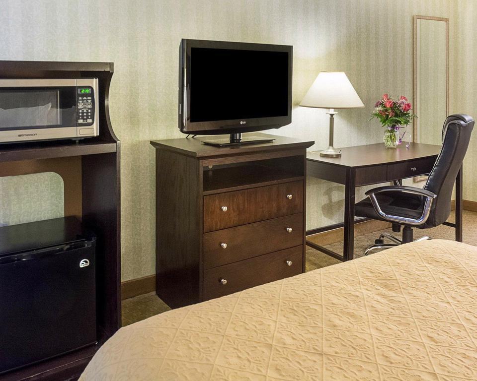 Quality Inn Fredericksburg Near Historic Downtown Eksteriør billede