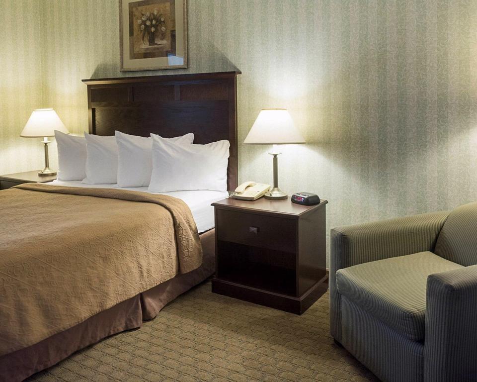 Quality Inn Fredericksburg Near Historic Downtown Eksteriør billede