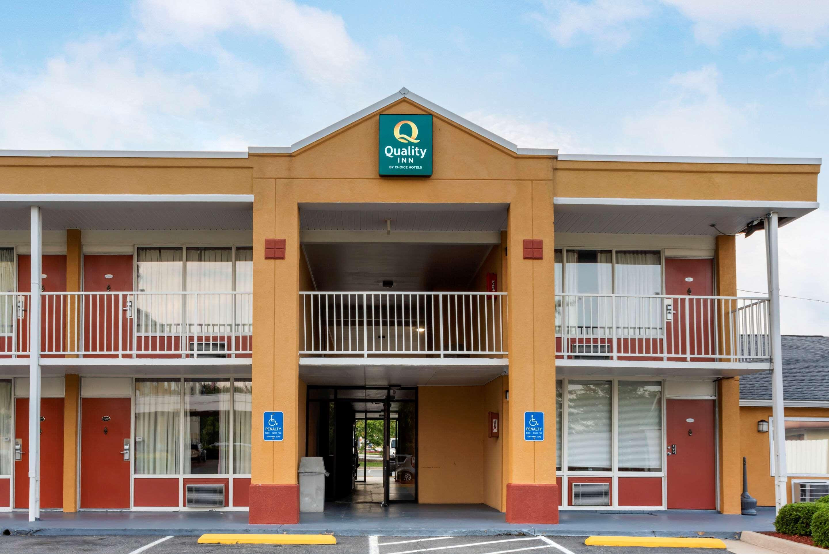 Quality Inn Fredericksburg Near Historic Downtown Eksteriør billede