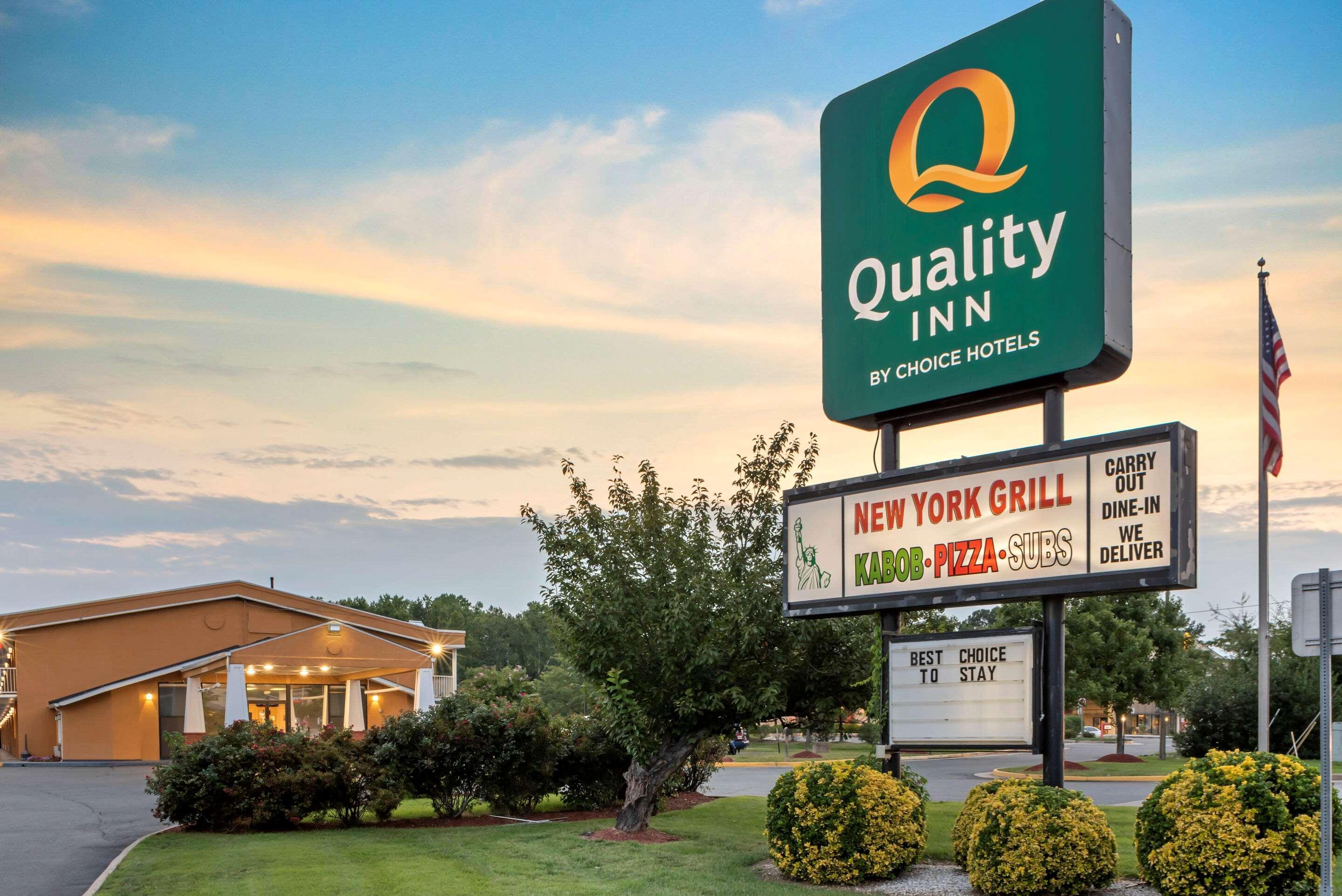Quality Inn Fredericksburg Near Historic Downtown Eksteriør billede